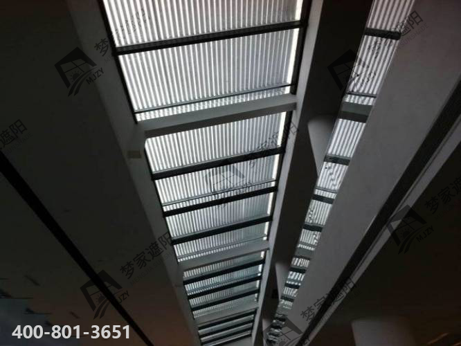 山西運城市城市展覽館電動遮陽百葉.png